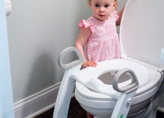 Potty coaching suggestions + learn how to know your toddler is prepared